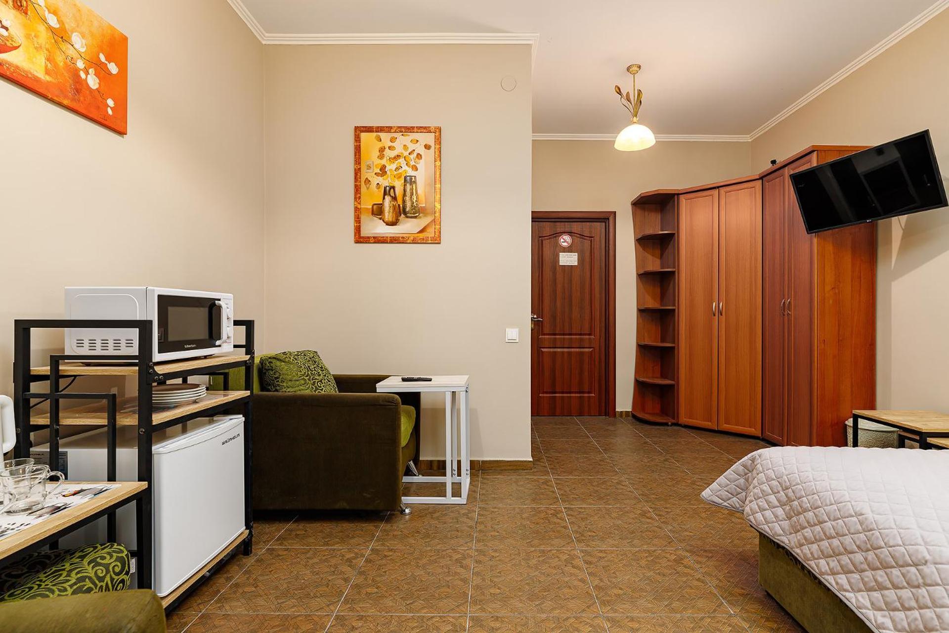 Kaiser Econom Hotel 2*