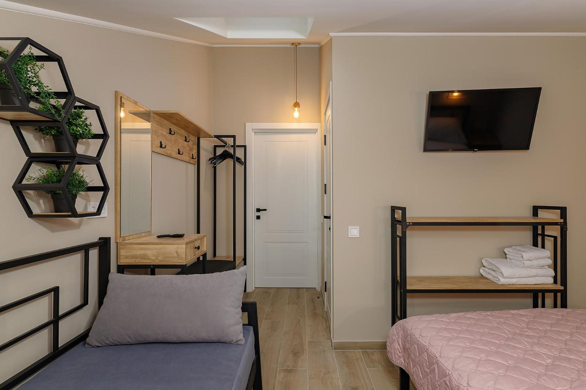 Kaiser Econom Hotel